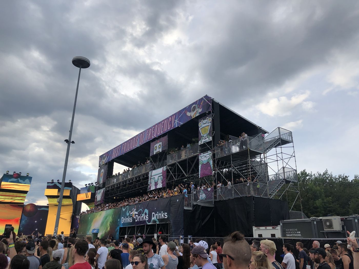 Best Friends of Frequency VIP tower